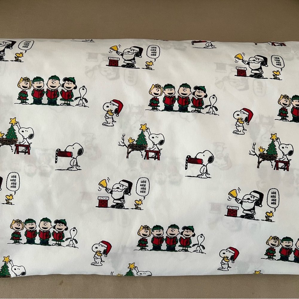 Peanuts Christmas sheets- TWIN size